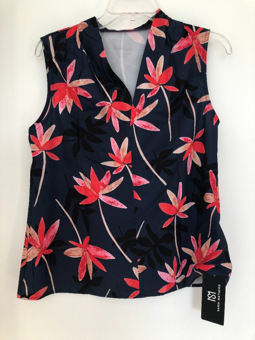 Sarin Mathews Tank Tops  V Neck Sleeveless Blouses Pleated Size Small